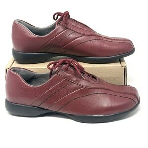 Thom McAn Women's‎ Burgundy Leather Lace-Up Casual Oxfords Sneakers Size 8M